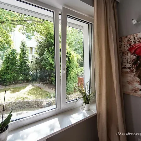 Saska Kepa Apartment