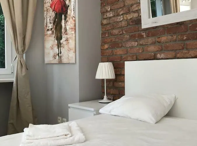 Saska Kepa Apartment *